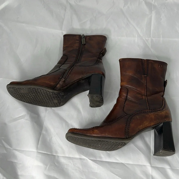 VINTAGE Y2K Spring Distressed Brown Leather Square Toe Over the Ankle Boots 36 - Picture 6 of 16
